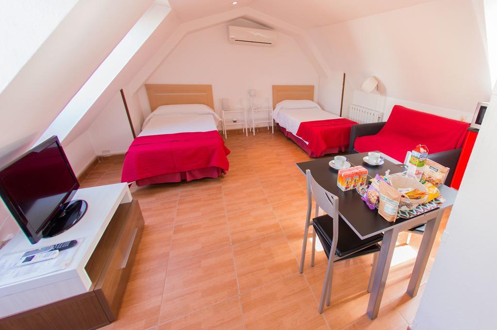 Apartamentos Madrid Centro Eksteriør billede