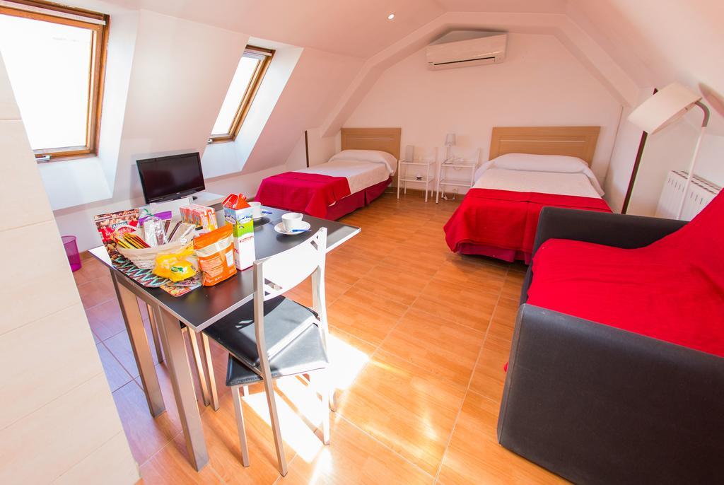 Apartamentos Madrid Centro Eksteriør billede