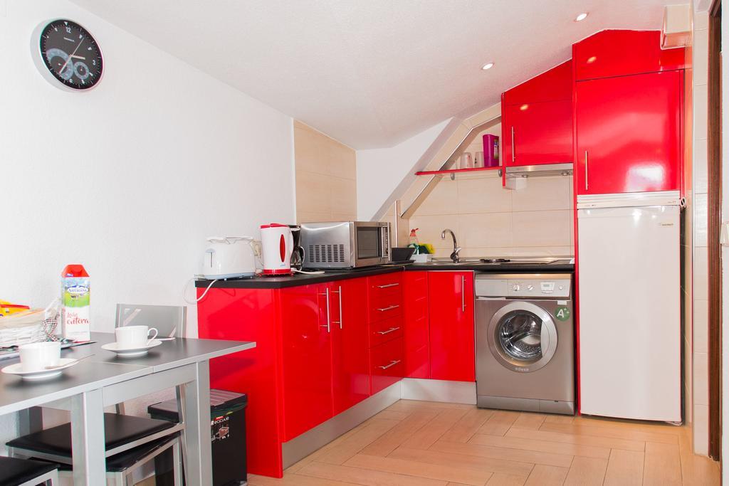 Apartamentos Madrid Centro Eksteriør billede