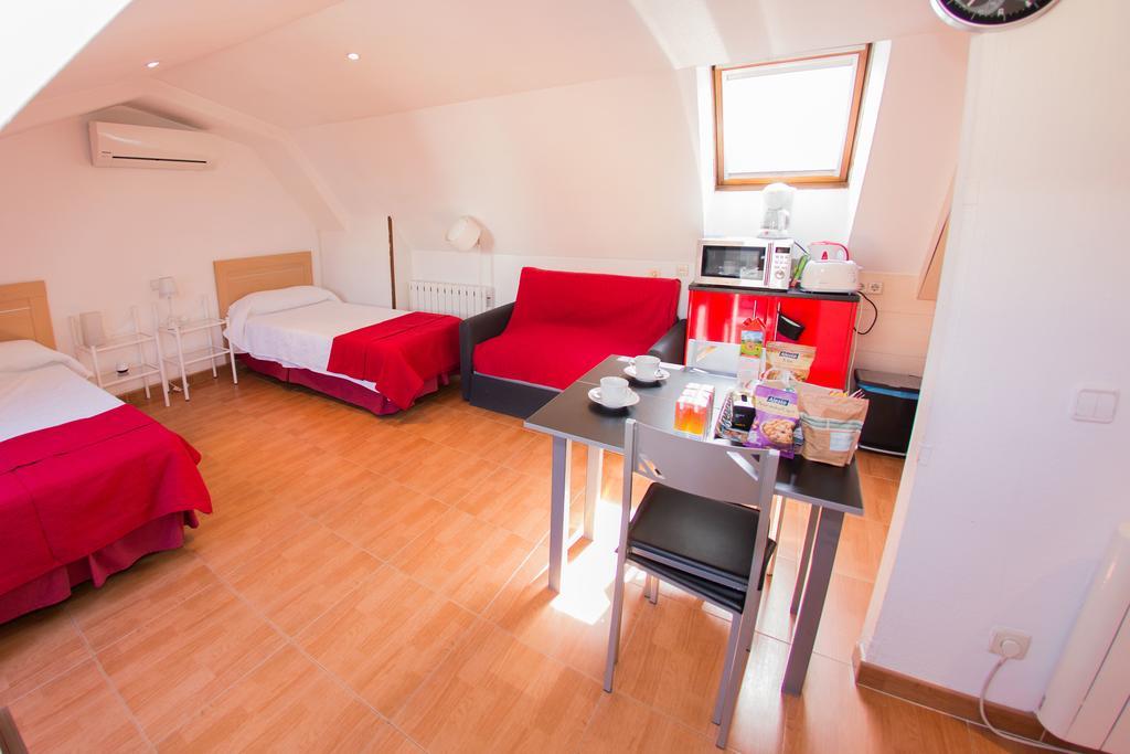 Apartamentos Madrid Centro Eksteriør billede
