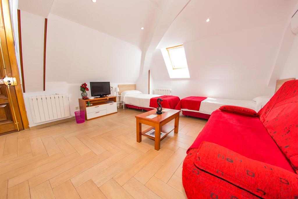 Apartamentos Madrid Centro Eksteriør billede