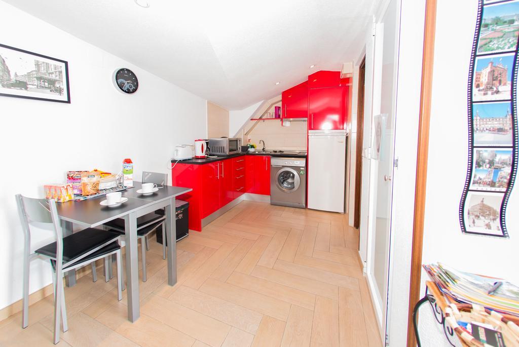 Apartamentos Madrid Centro Eksteriør billede